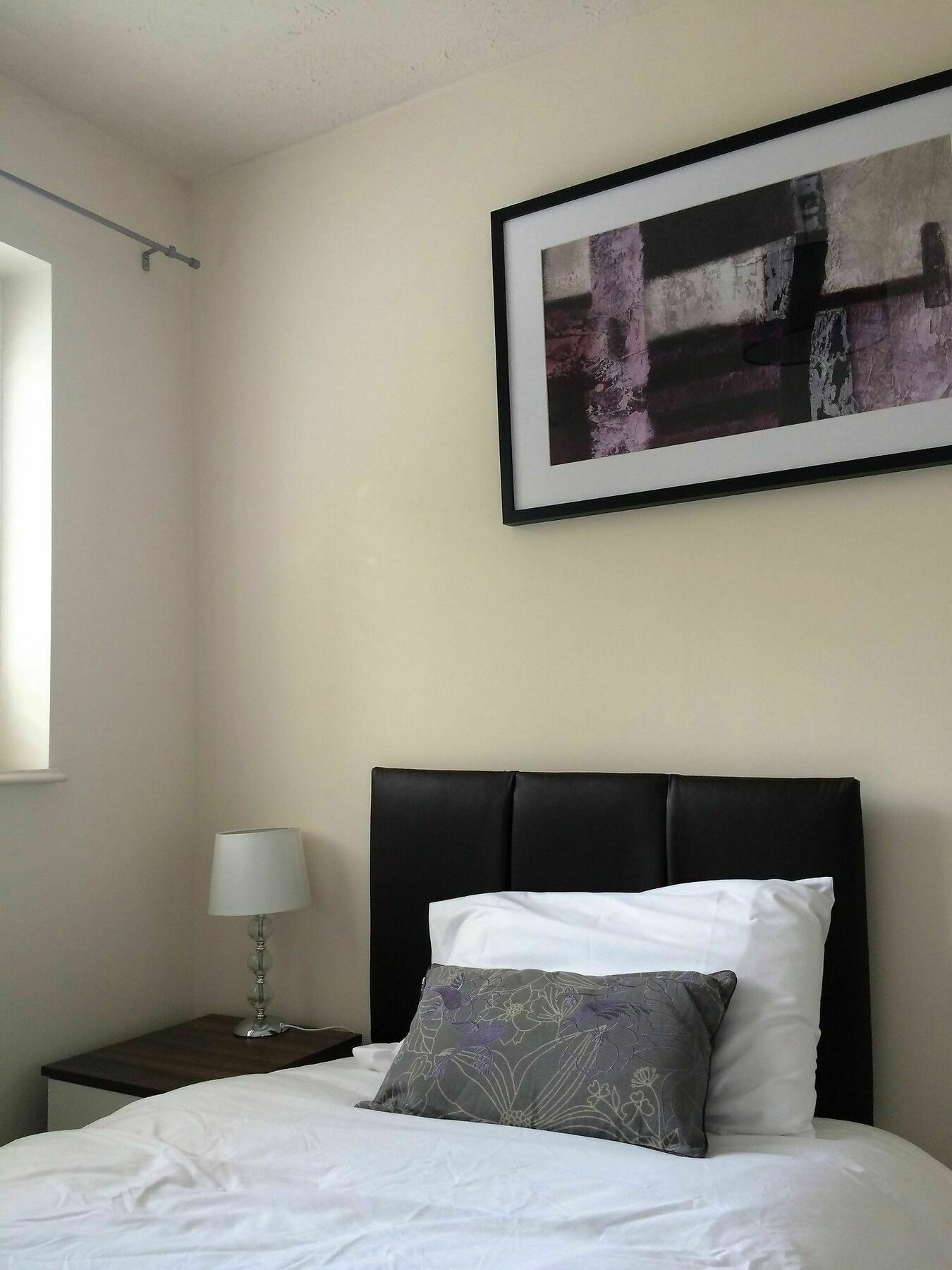 Spacious House, Sleeps 7 People 독서 외부 사진